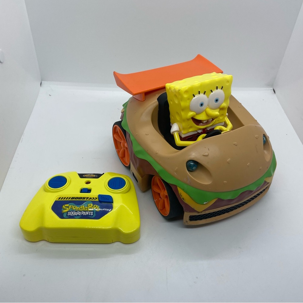 SpongeBob SquarePants Remote Control Burger Car - Yellow, Orange, Brown
